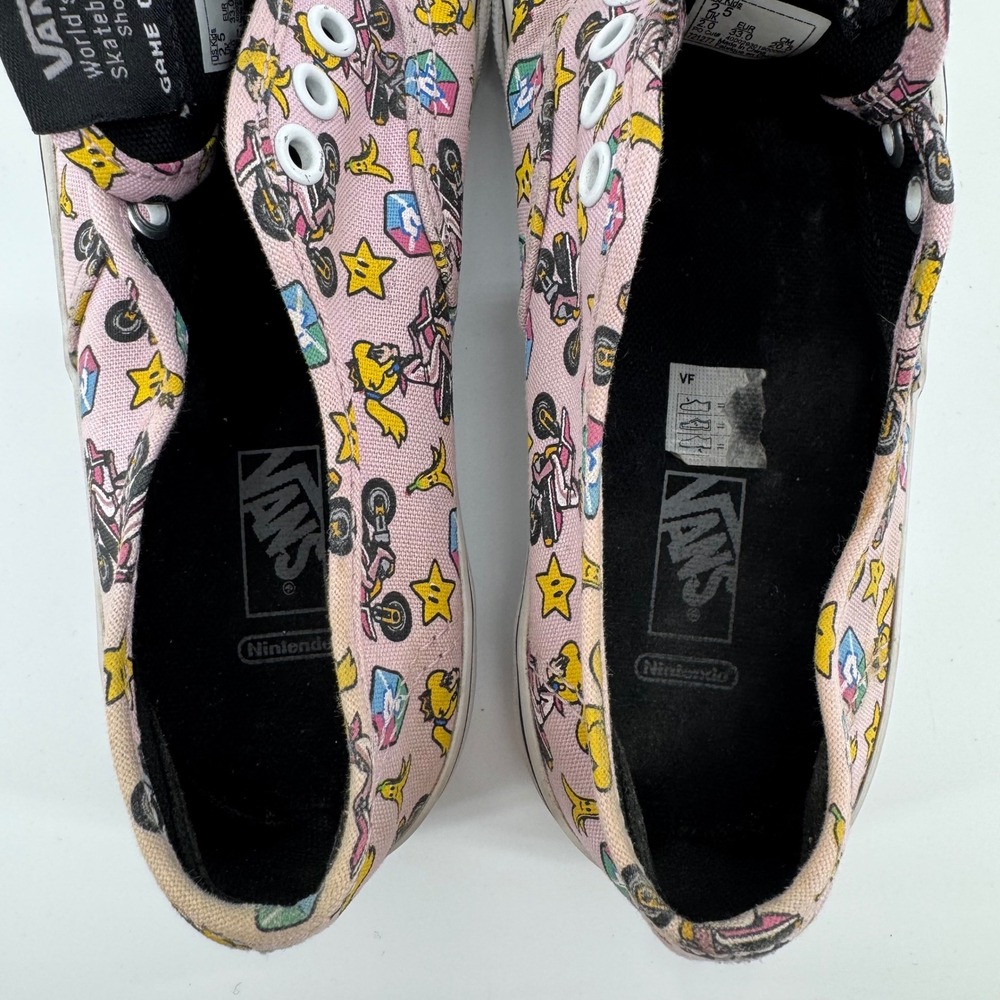 Vans Nintendo Mario Kart Princess Peach Authentic Pink Kids Shoes Size 2.5 - Picture 12 of 13